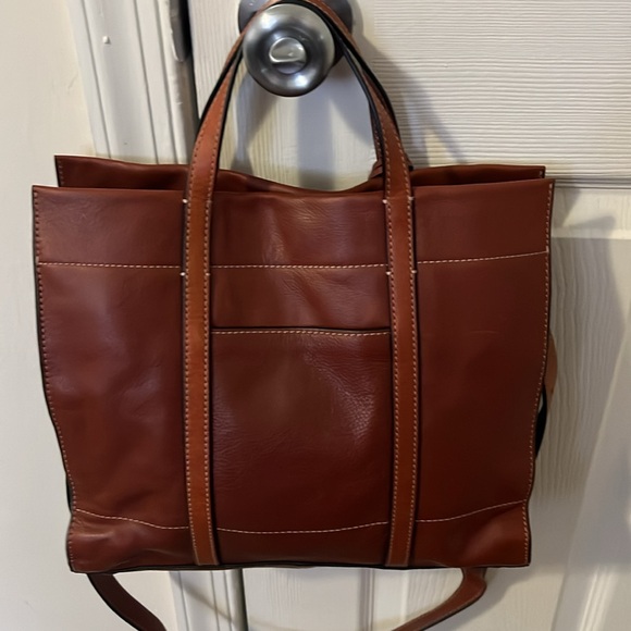 Fossil Tote - Picture 3 of 10